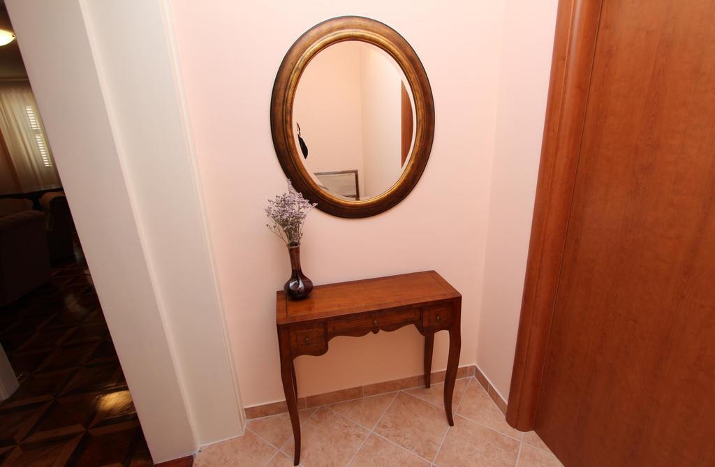 Apartments Casa Menis Rovinj Exterior photo