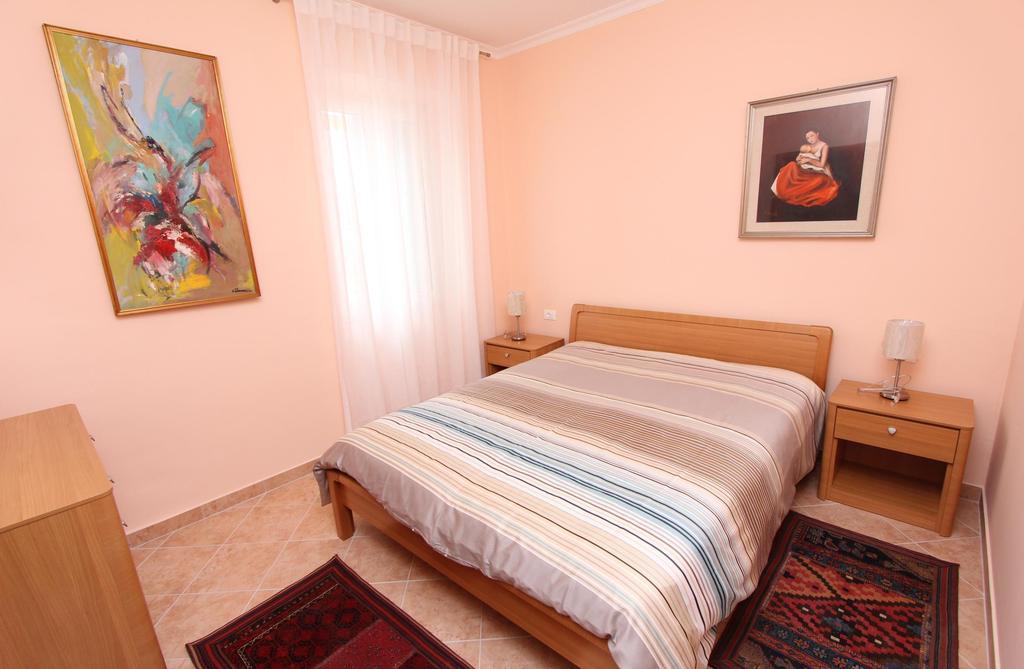 Apartments Casa Menis Rovinj Room photo