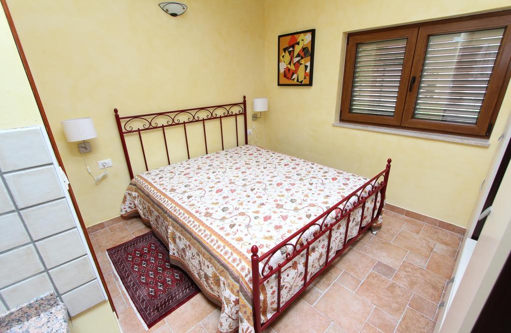 Apartments Casa Menis Rovinj Room photo